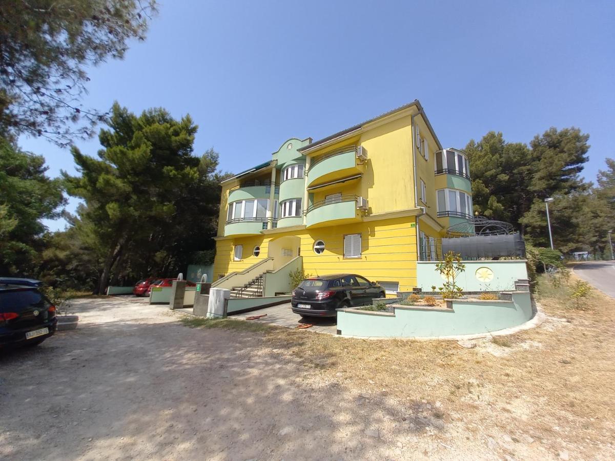 Apartment Lungomare Pula Zewnętrze zdjęcie