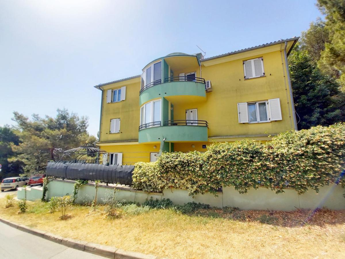 Apartment Lungomare Pula Zewnętrze zdjęcie