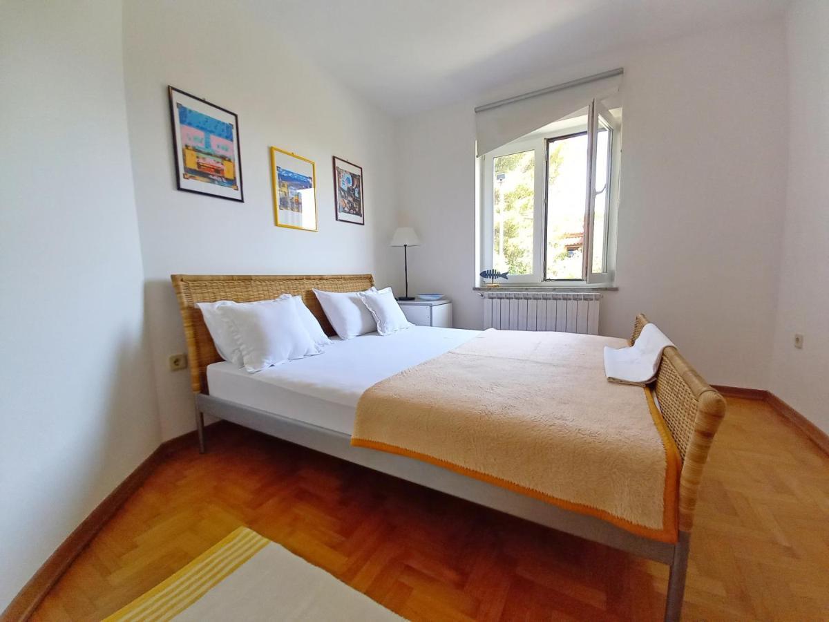 Apartment Lungomare Pula Zewnętrze zdjęcie